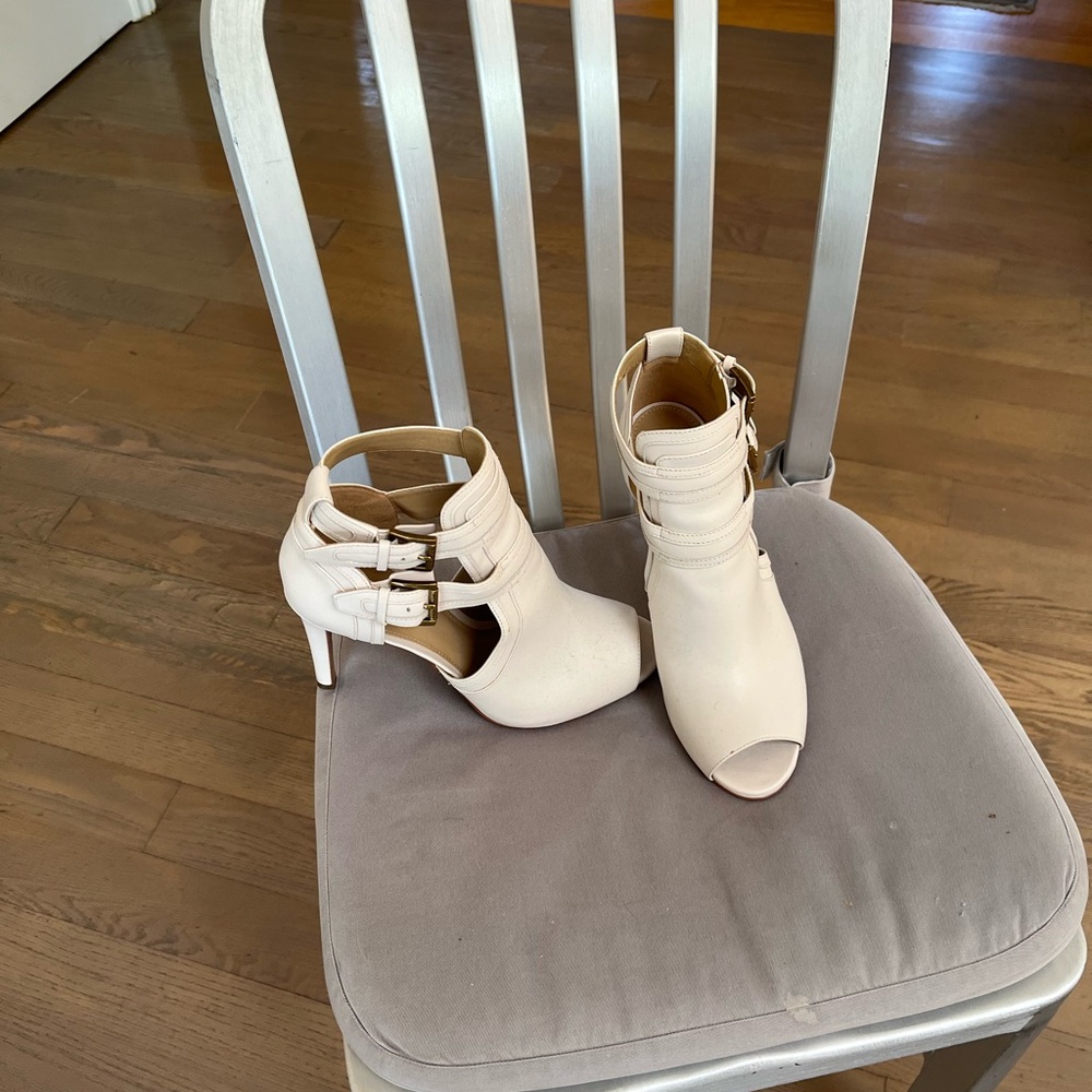 Elegant Cream Peep-Toe Ankle Boots
